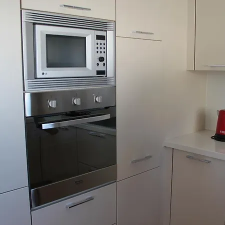 Four Lanterns Blue View Apartment Larnaca